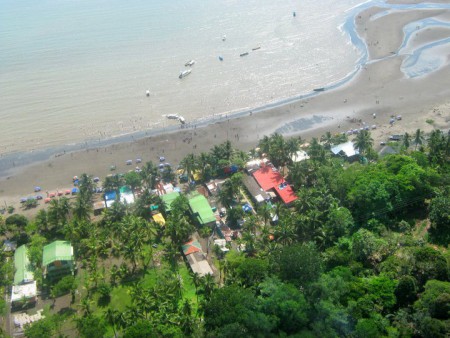 vista desde las alturas de pianguita.derechos rervados caliviajes tel cali 3953109 cel 3174539109